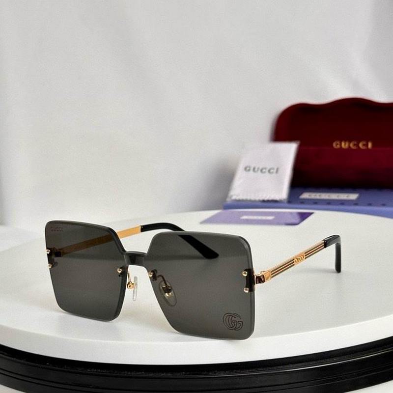 Gucci Sunglasses 484